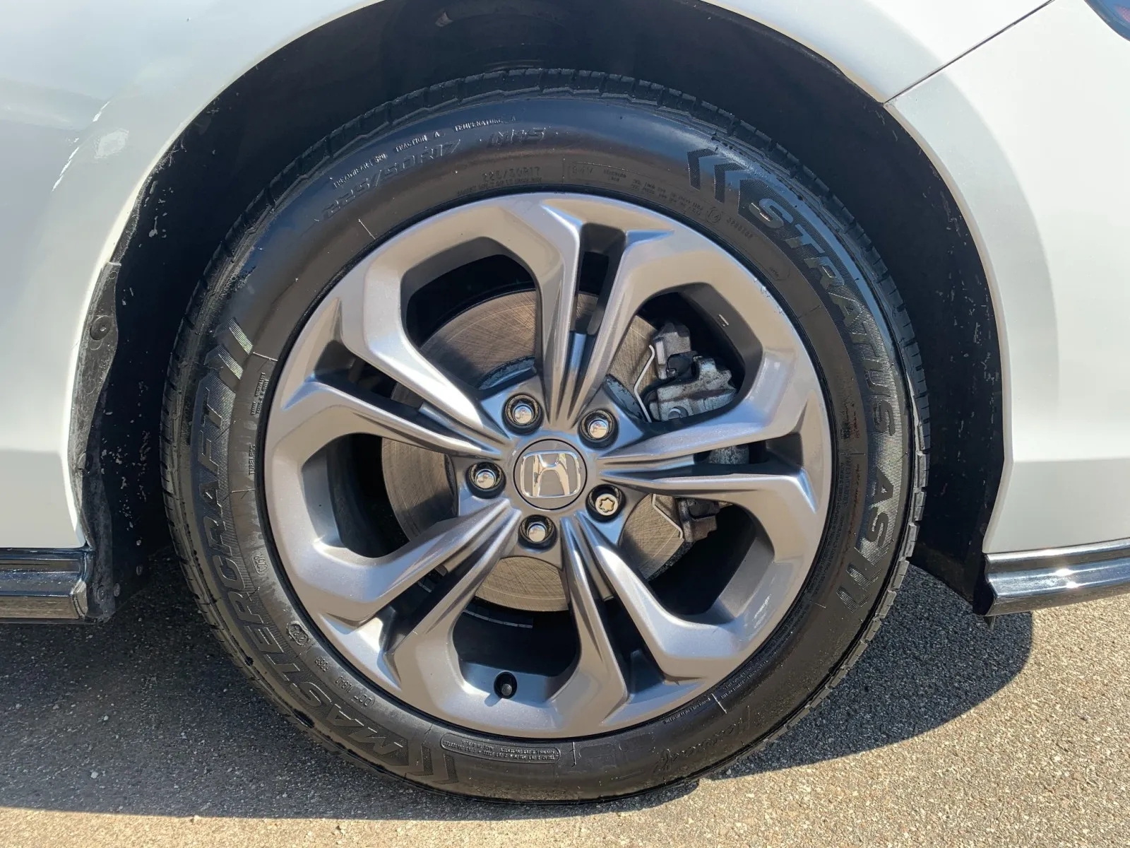 Honda Accord photo 38