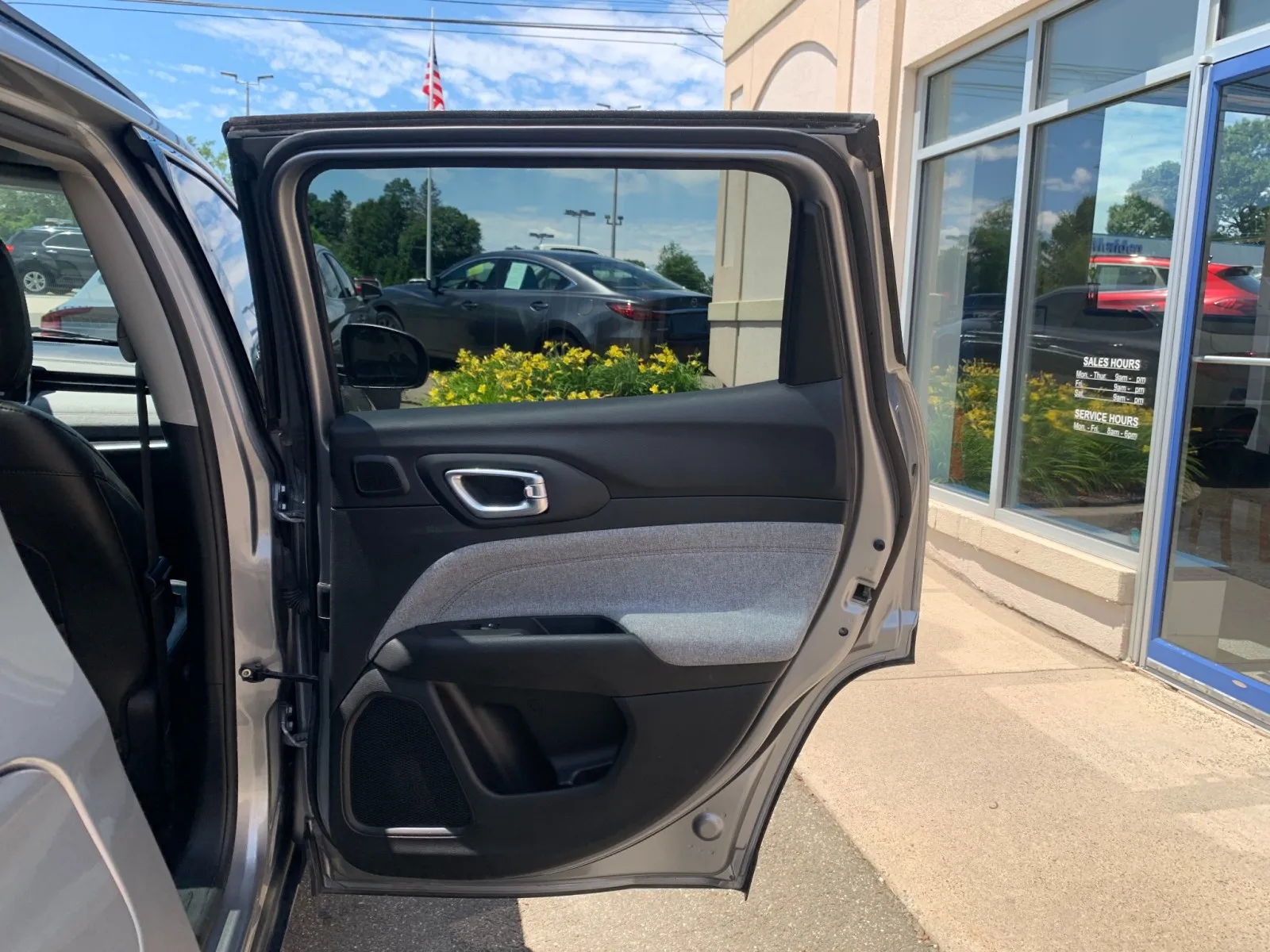 Jeep Compass photo 39