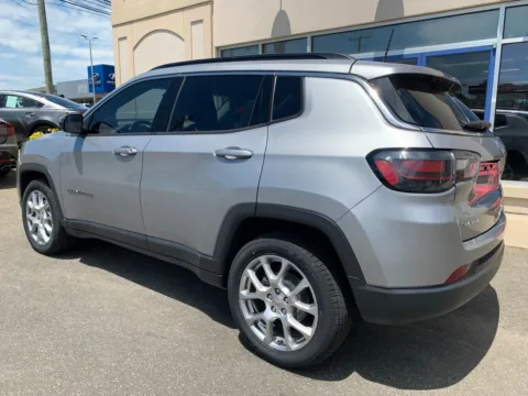 More photos of 2022 Jeep Compass Latitude Lux at Star Auto Sales, CT