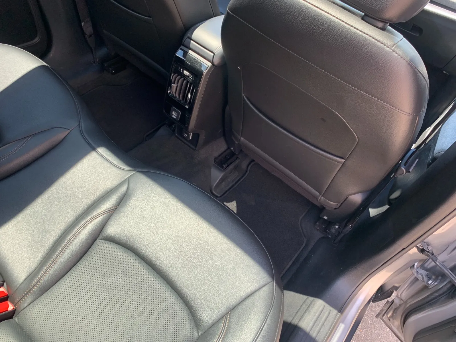 Jeep Compass photo 40