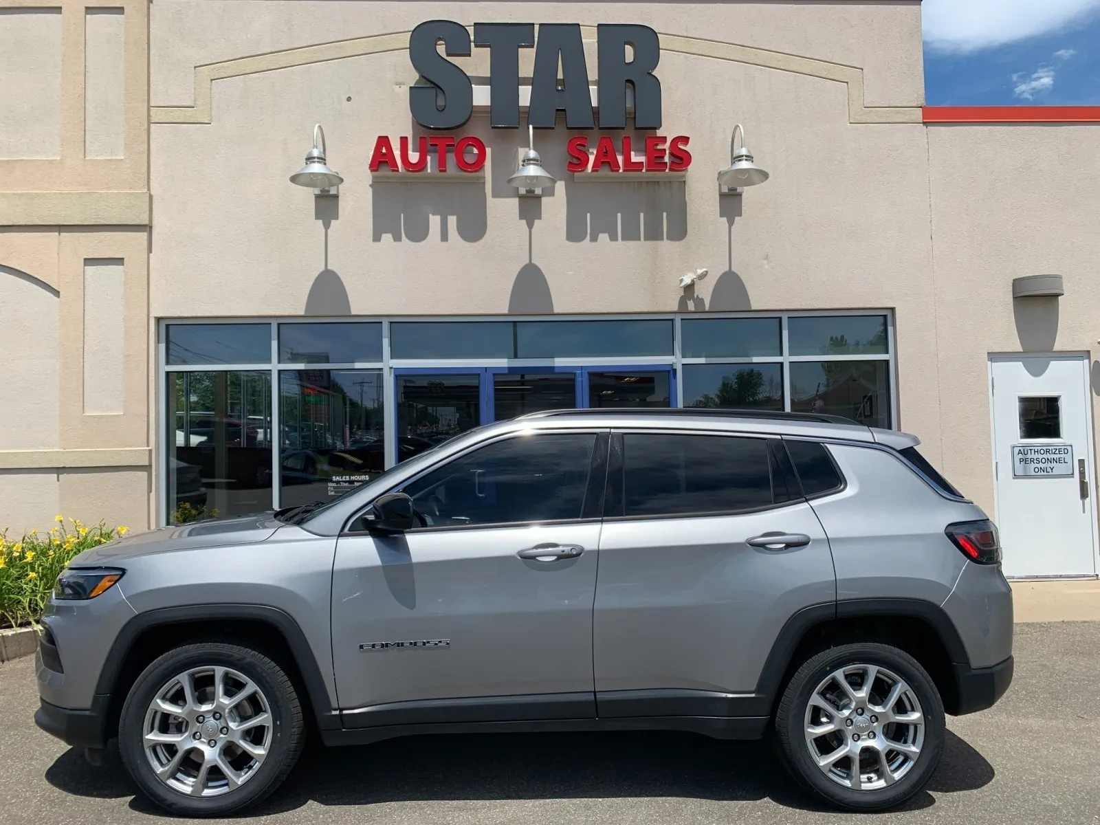 Jeep Compass photo 4