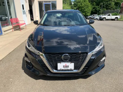 Photos of 2022 Nissan Altima 2.5 SV for sale in Meriden, CT at Star Auto Sales