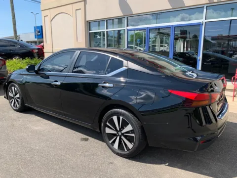 More photos of 2022 Nissan Altima 2.5 SV at Star Auto Sales, CT