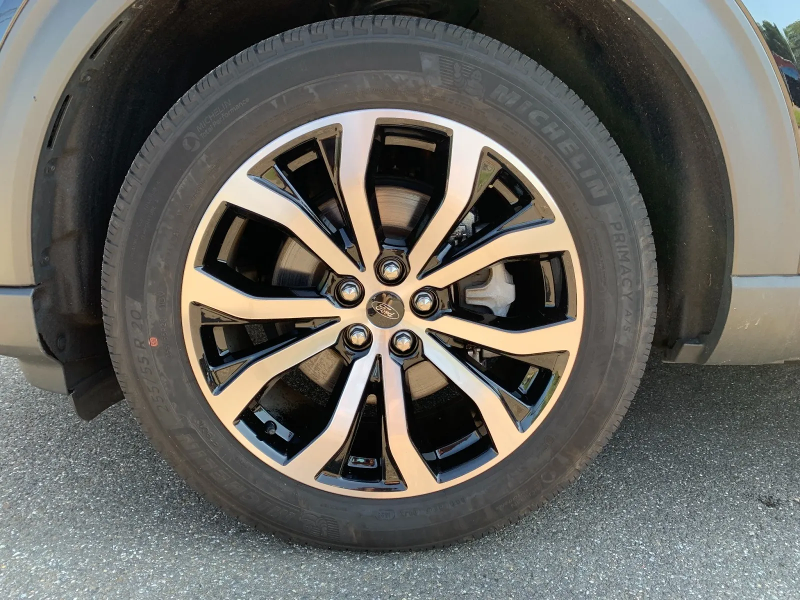 Ford Explorer photo 53