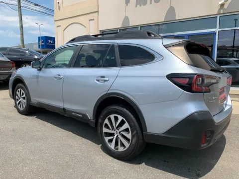 More photos of 2022 Subaru Outback Premium at Star Auto Sales, CT