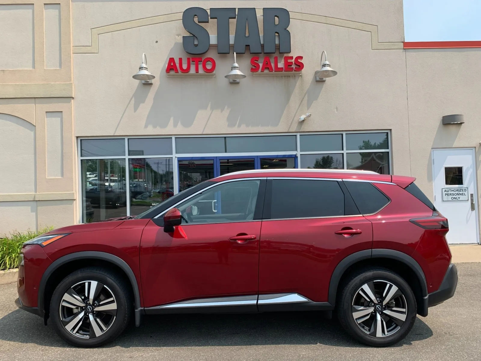 Nissan Rogue photo 4