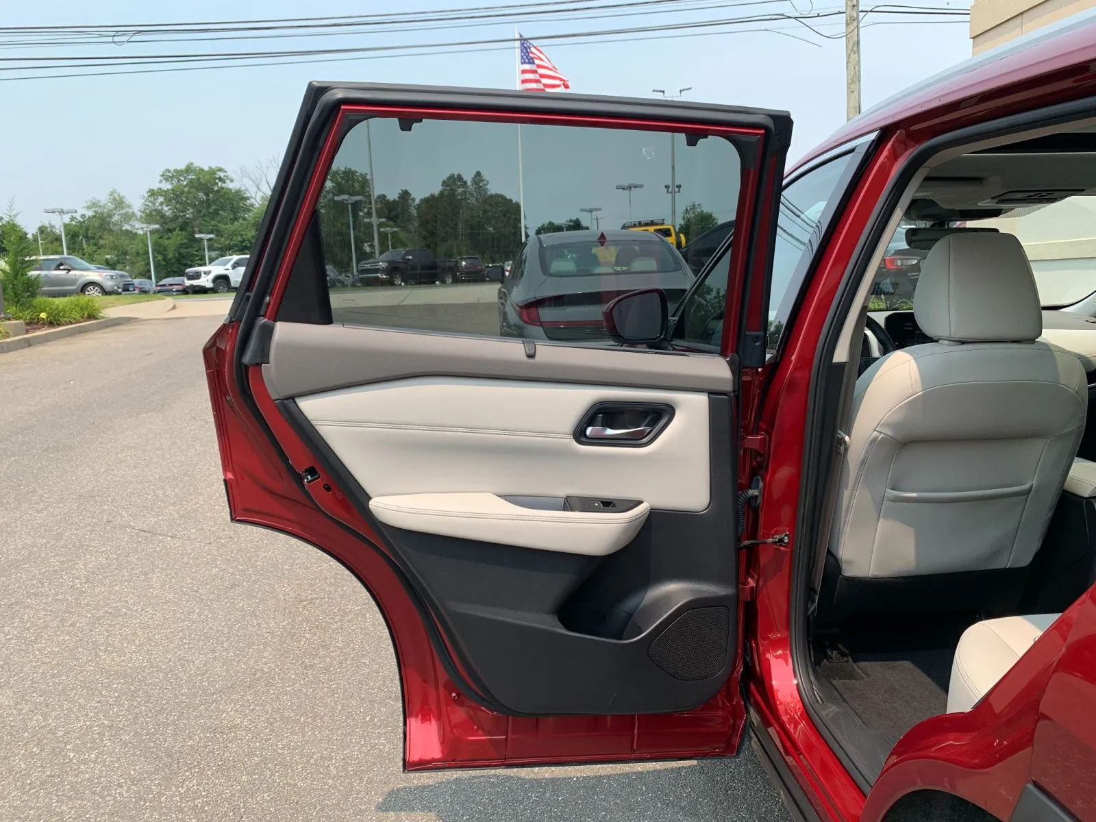 Nissan Rogue photo 26