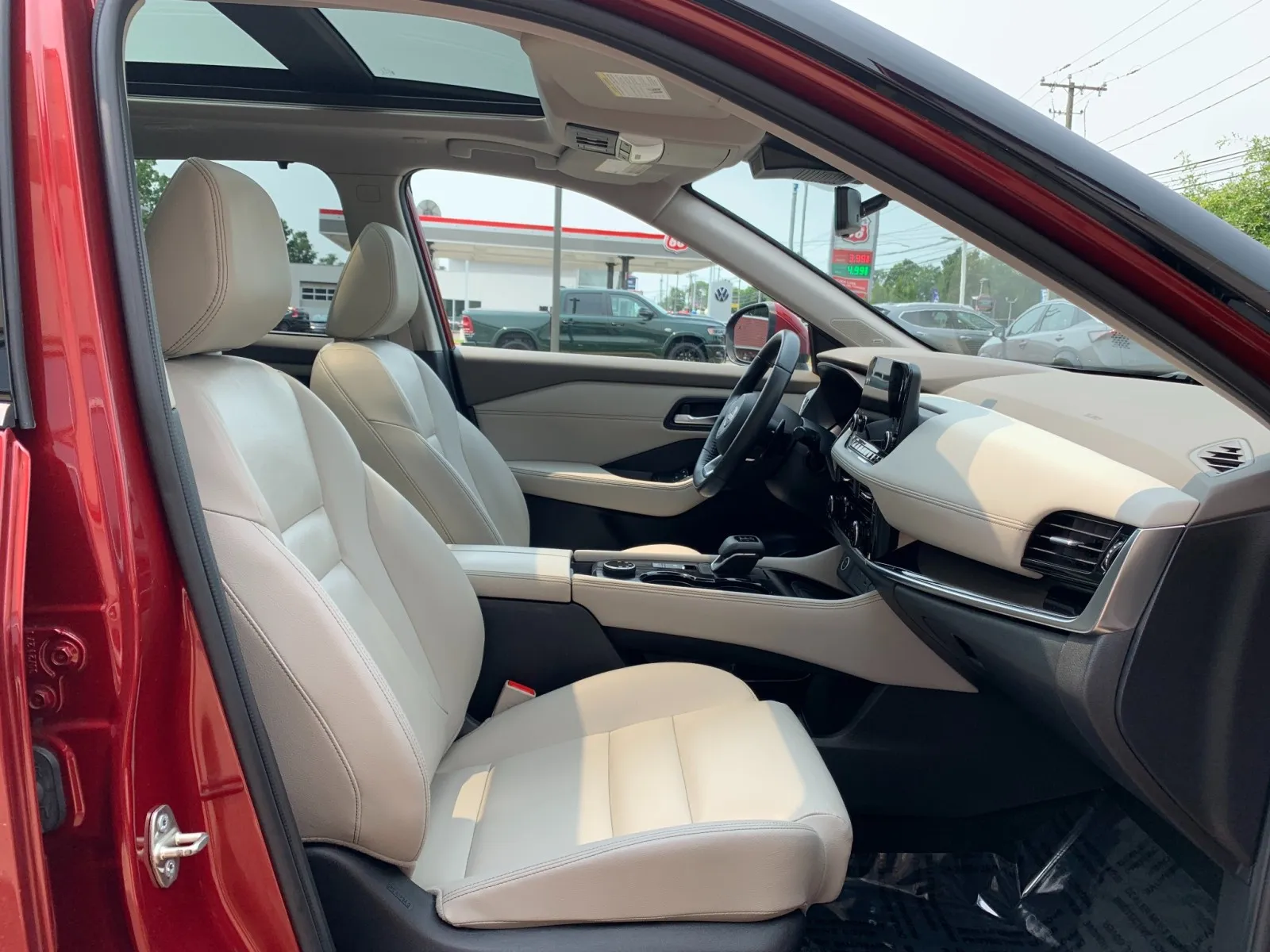 Nissan Rogue photo 38