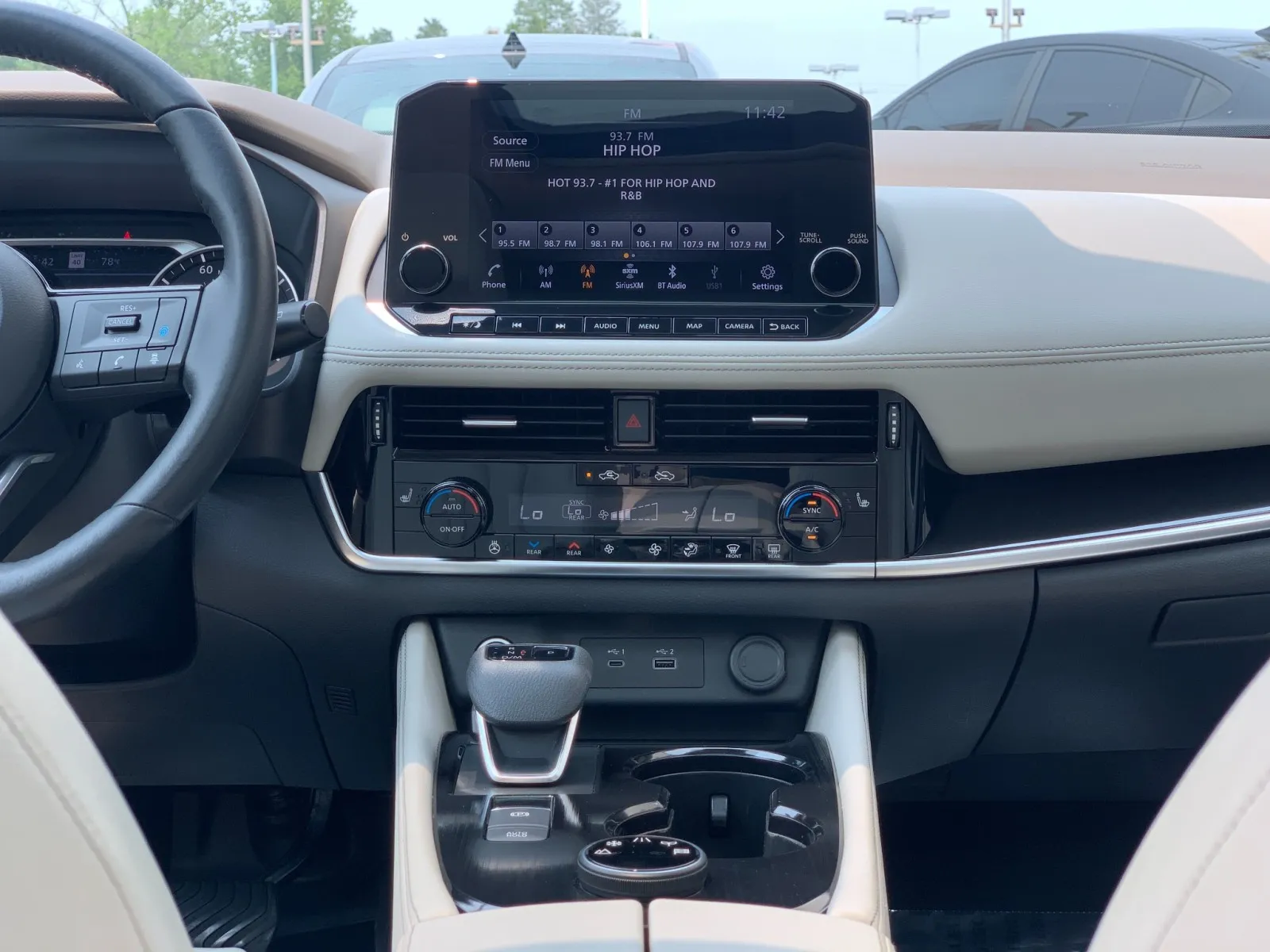 Nissan Rogue photo 31