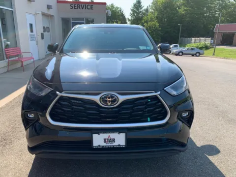 Photos of 2022 Toyota Highlander LE for sale in Meriden, CT at Star Auto Sales