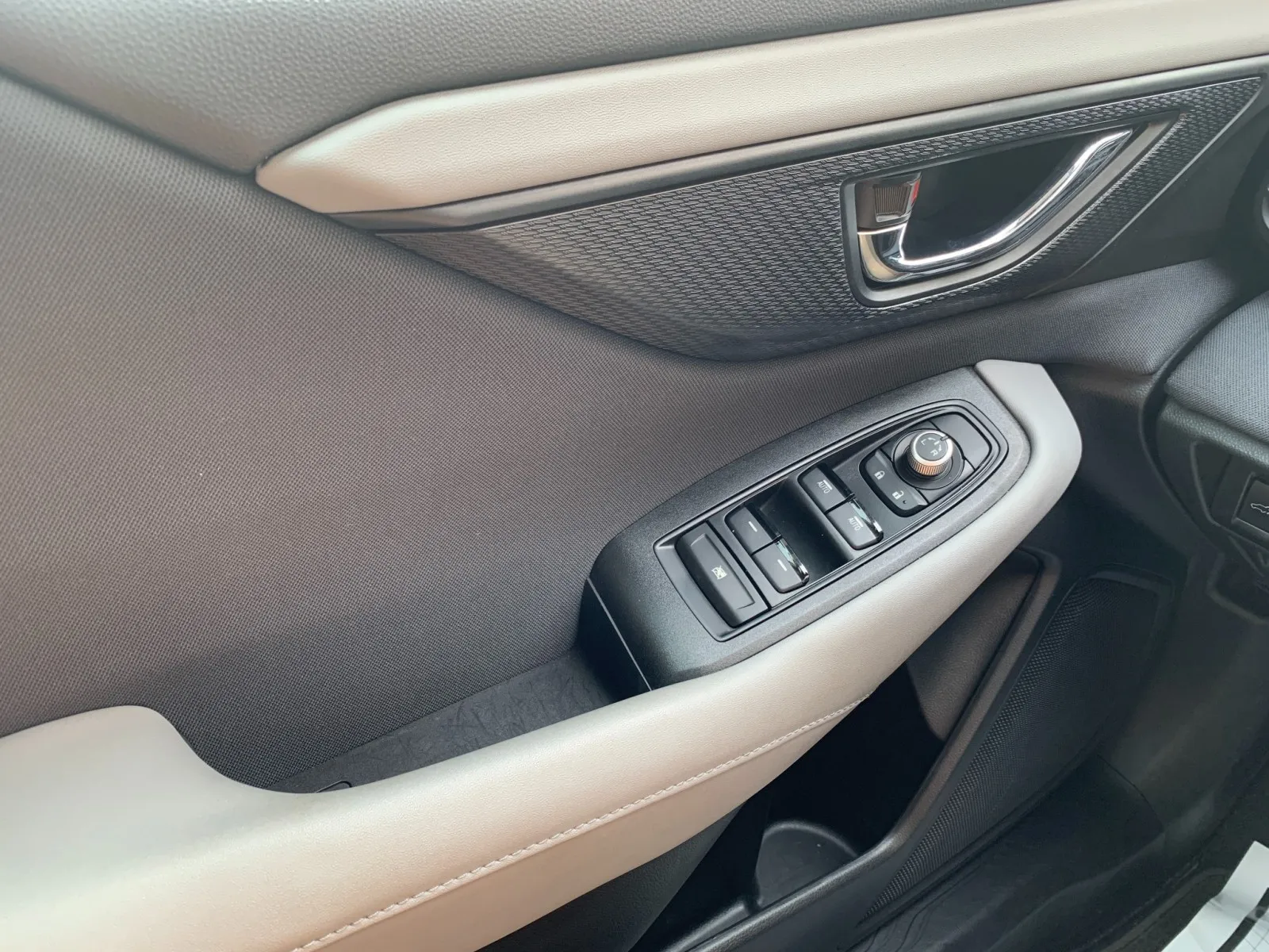 Subaru Outback photo 15