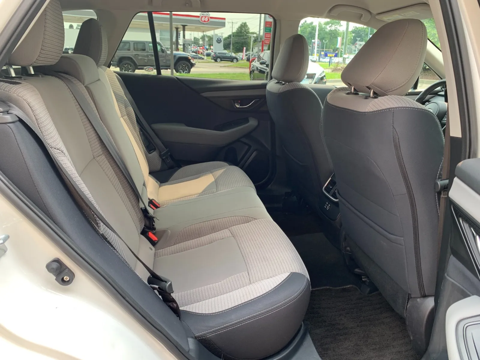 Subaru Outback photo 34