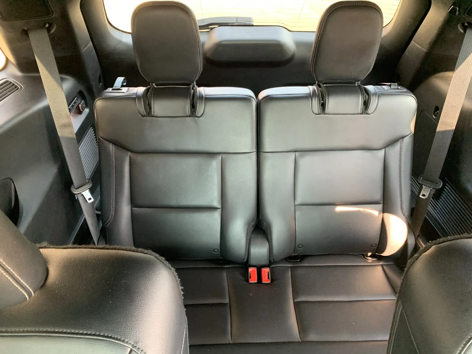Ford Explorer photo 41