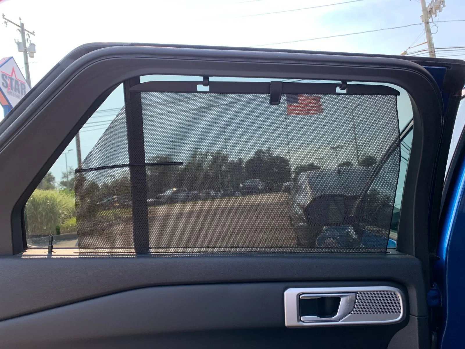 Ford Explorer photo 33