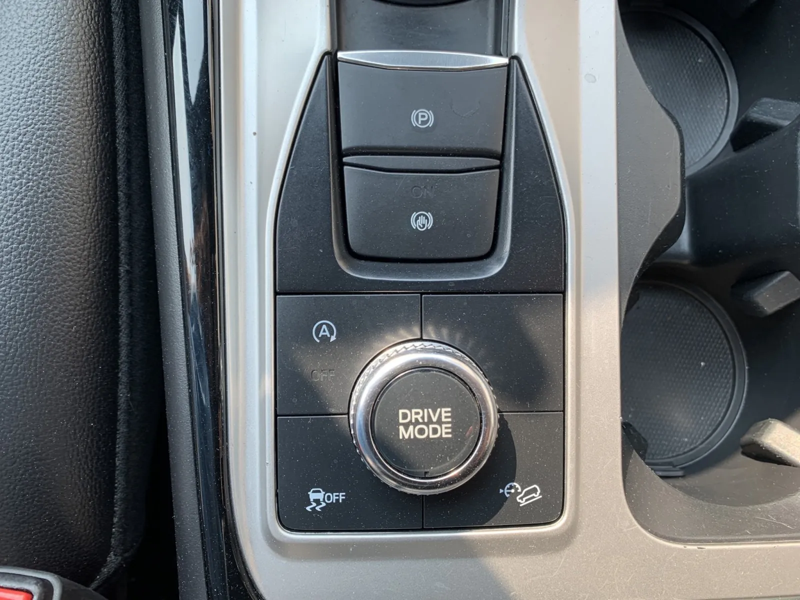 Ford Explorer photo 21