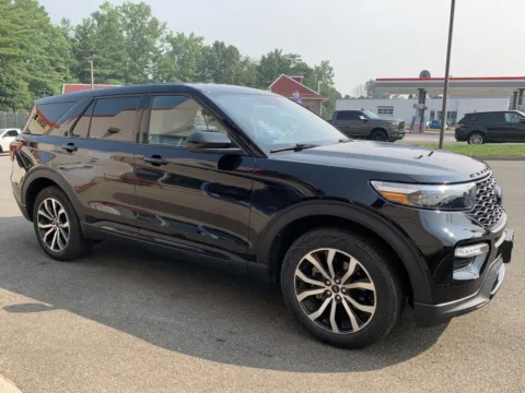 Another view of 2022 Ford Explorer ST for sale in Meriden, CT at Star Auto Sales