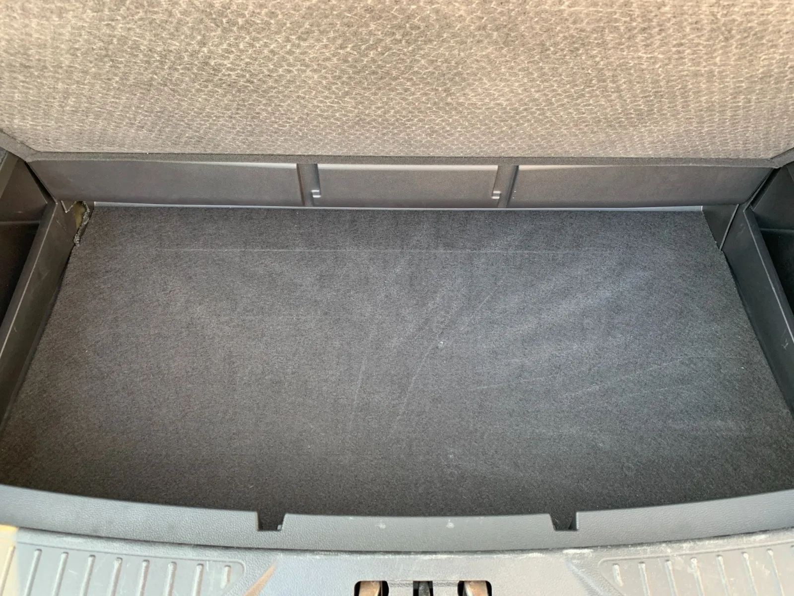 Ford Explorer photo 10