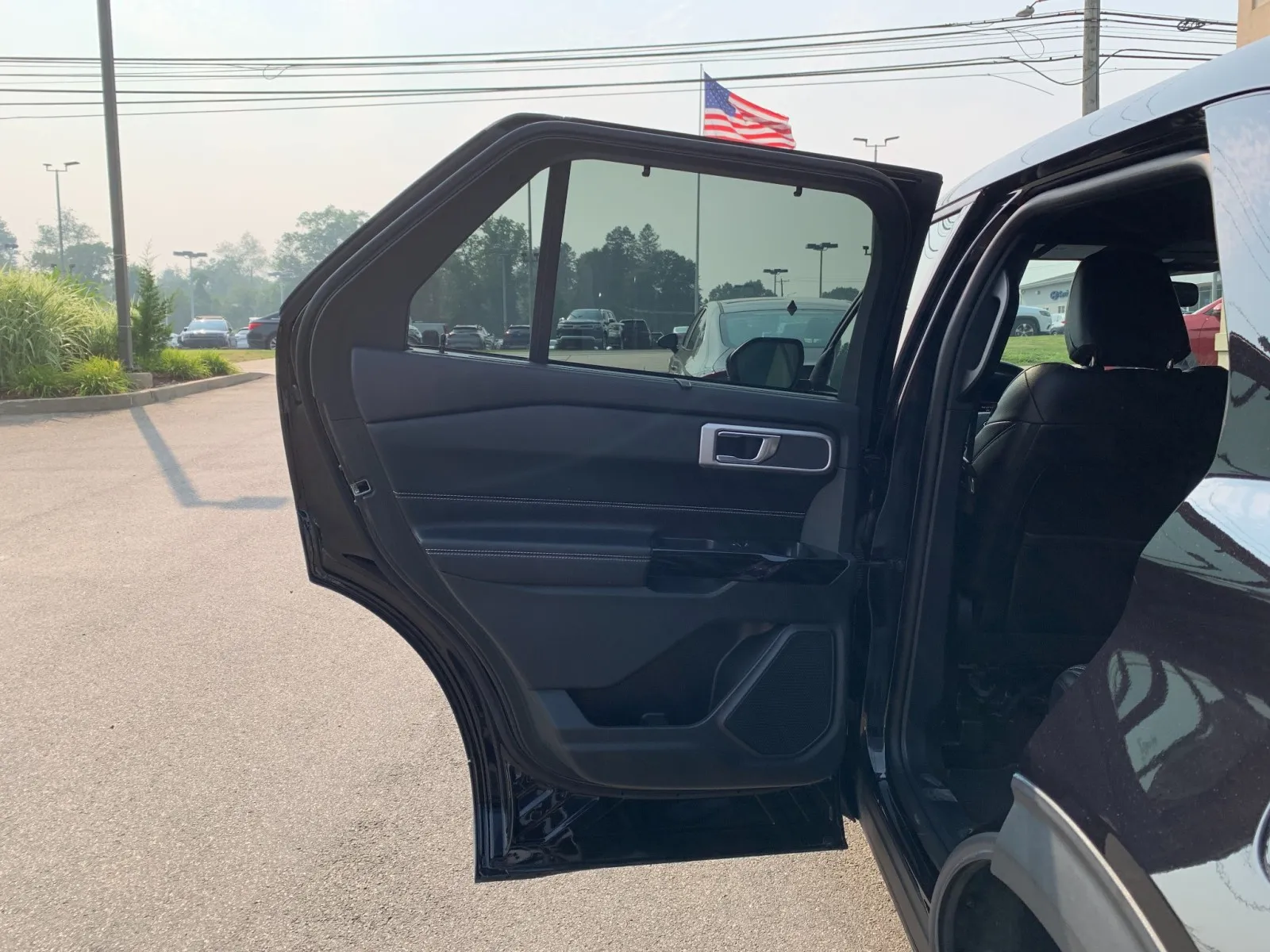 Ford Explorer photo 32
