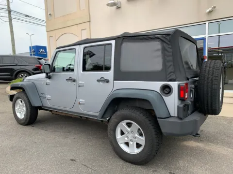 More photos of 2013 Jeep Wrangler Unlimited Sport at Star Auto Sales, CT