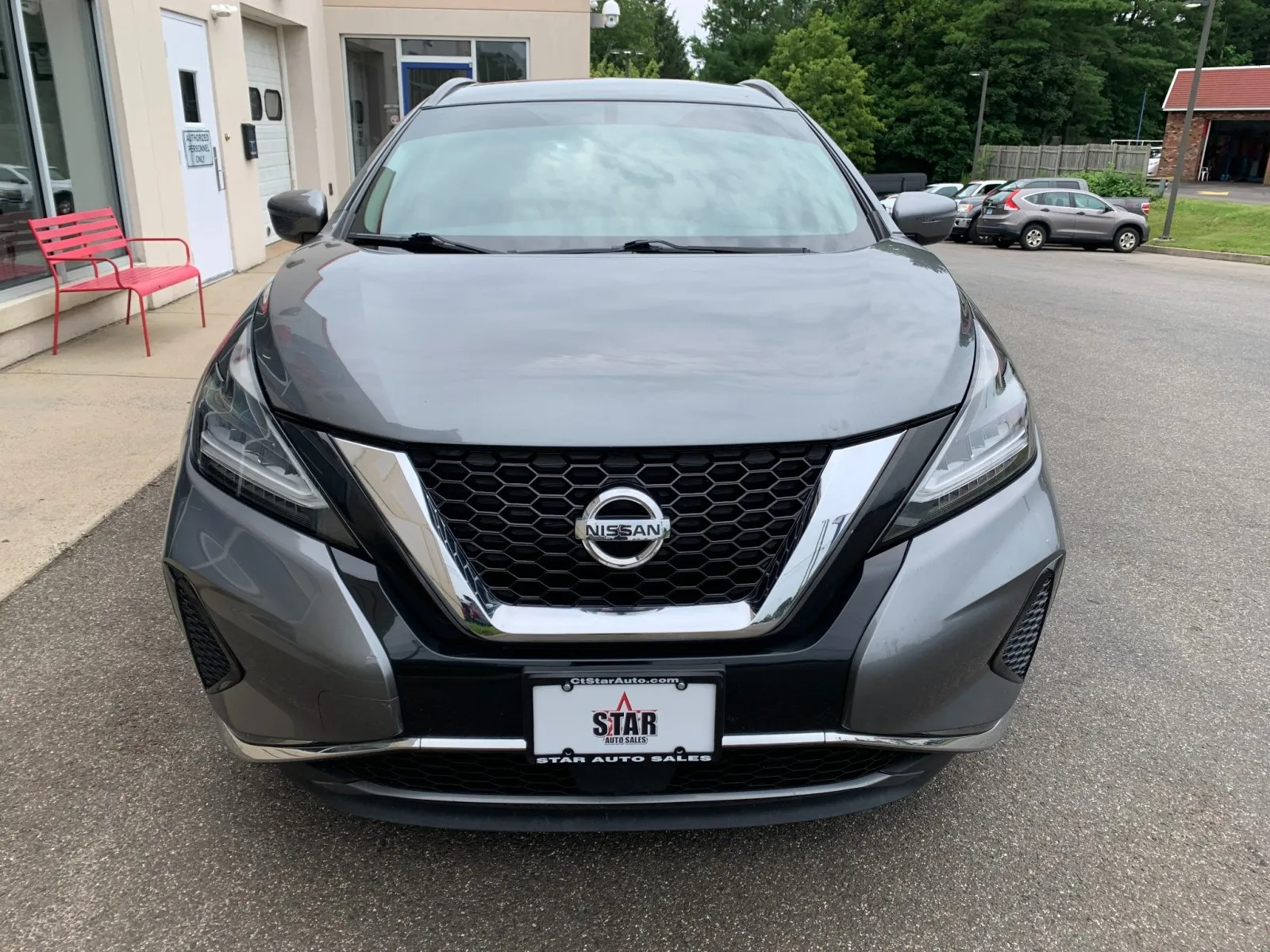 Nissan Murano photo 2