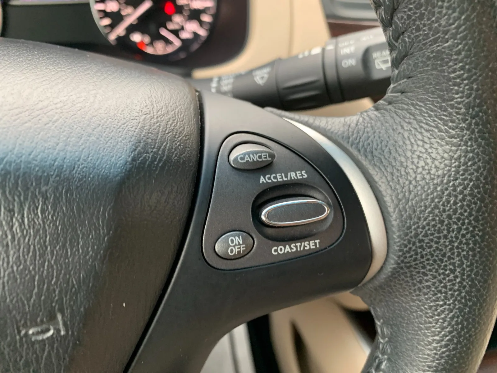 Nissan Pathfinder photo 20