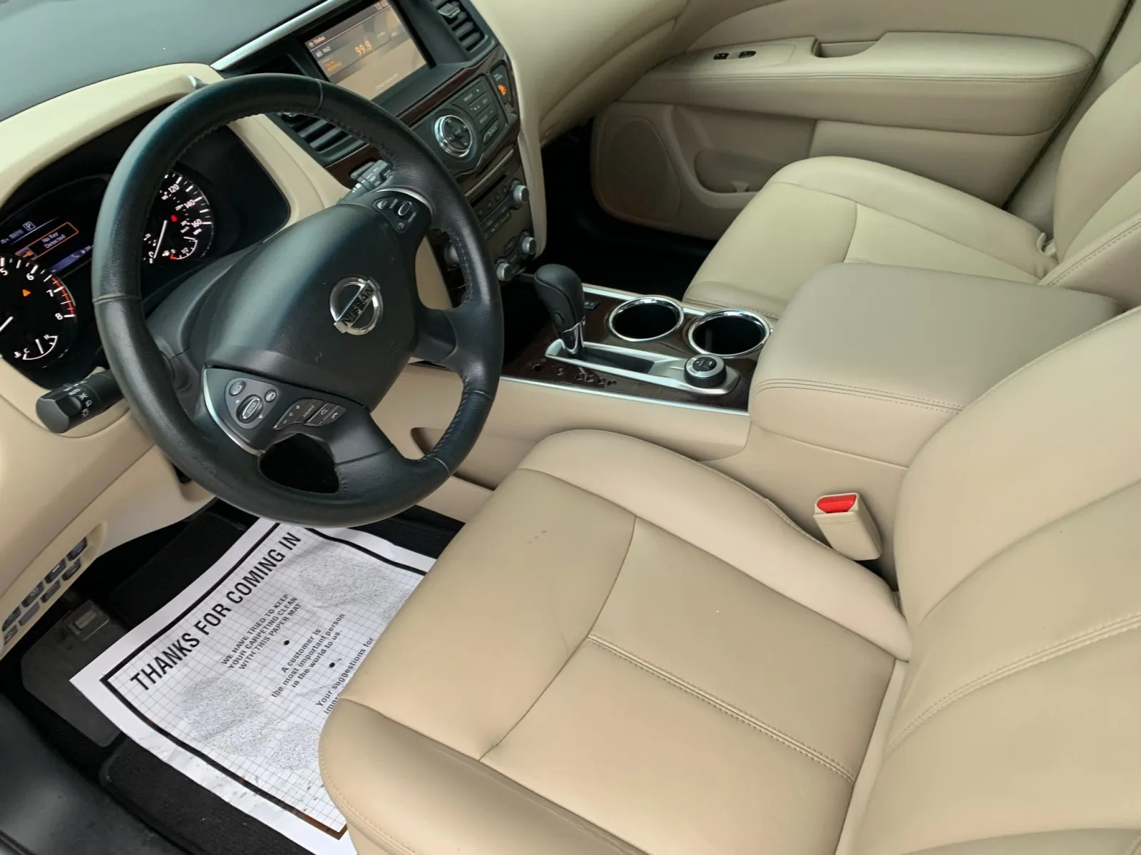 Nissan Pathfinder photo 14