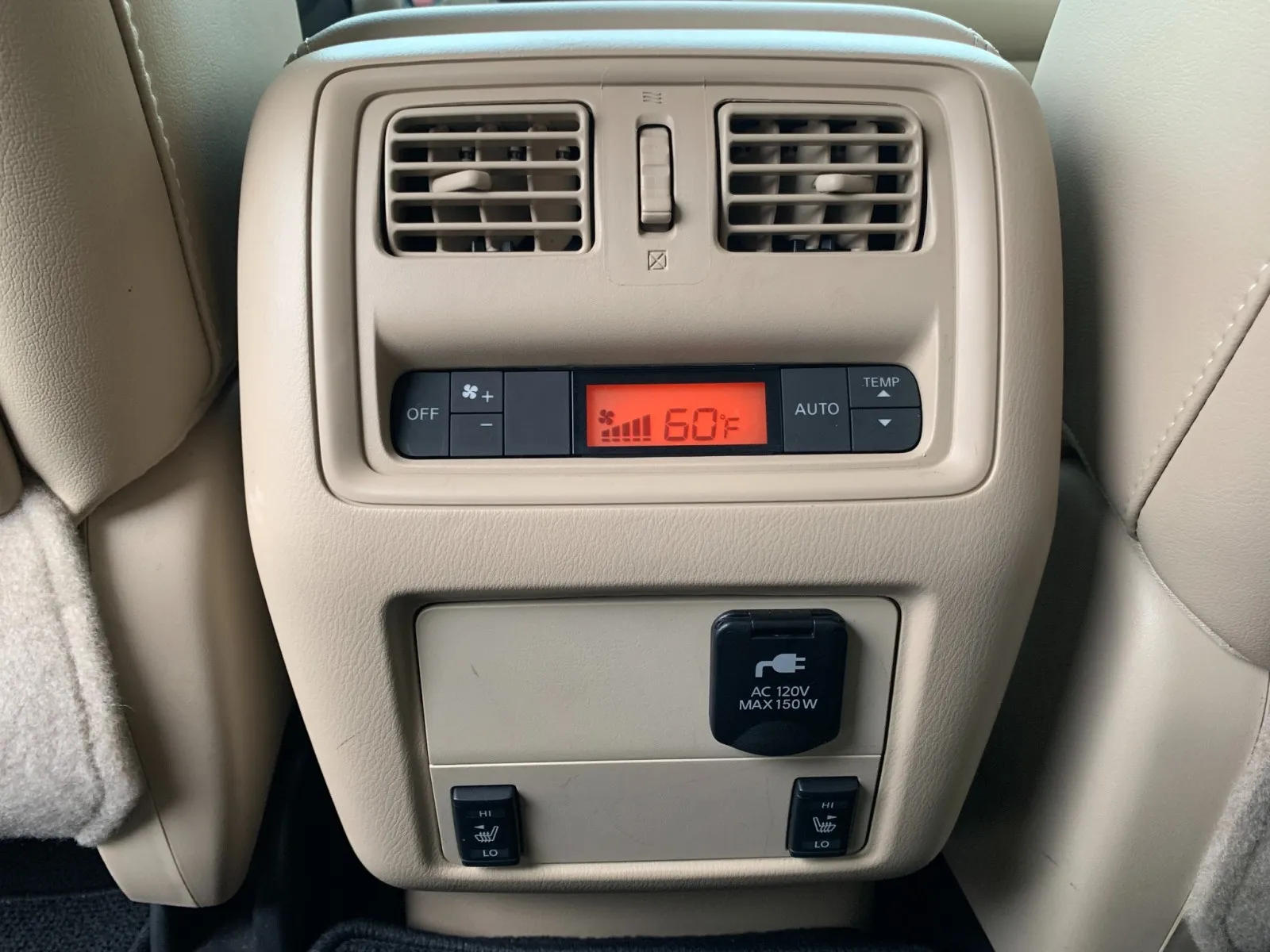Nissan Pathfinder photo 35