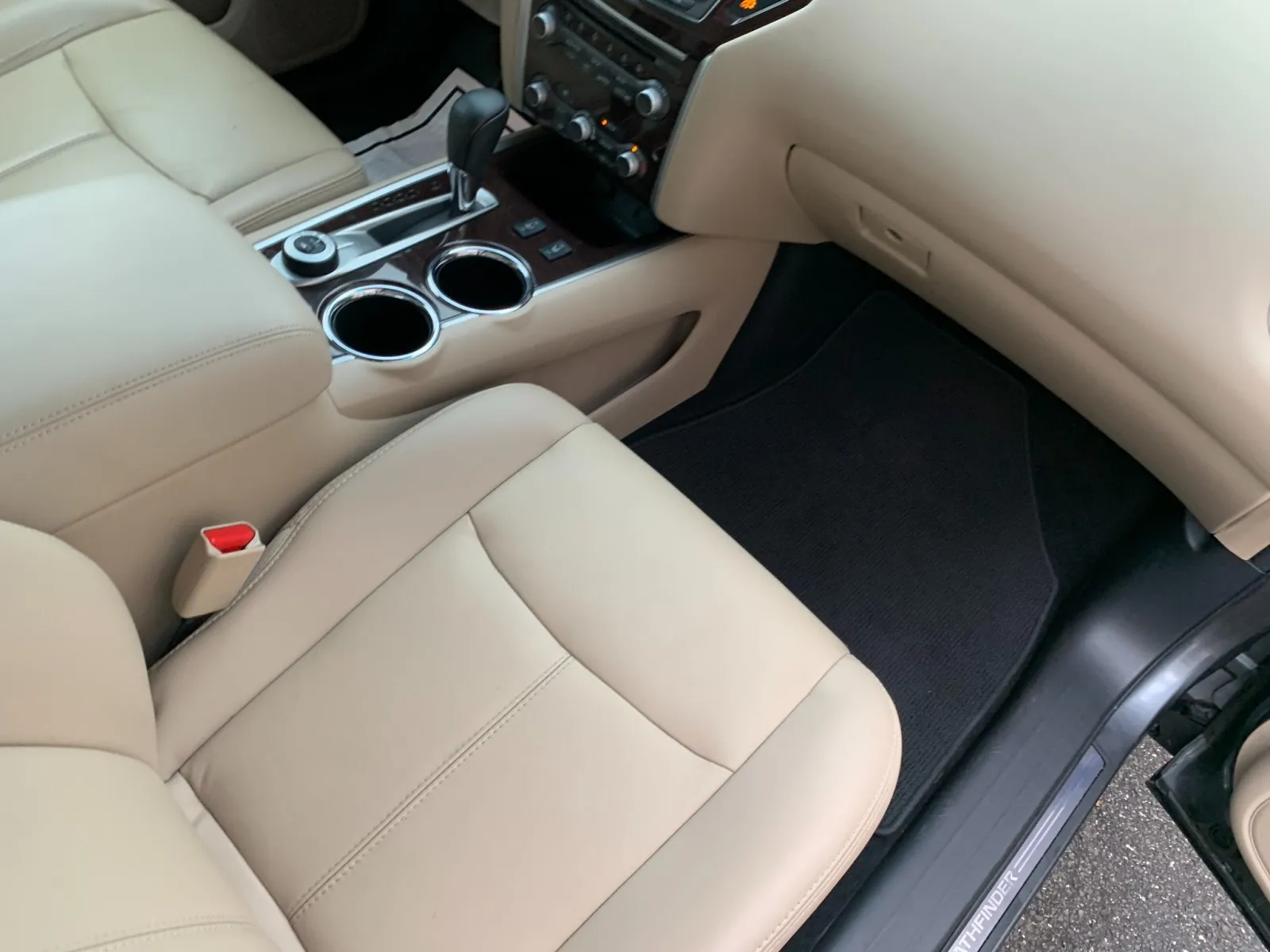 Nissan Pathfinder photo 43