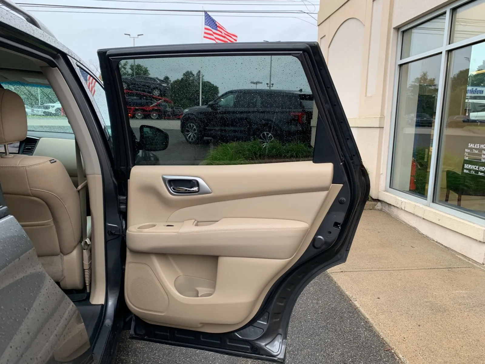 Nissan Pathfinder photo 38