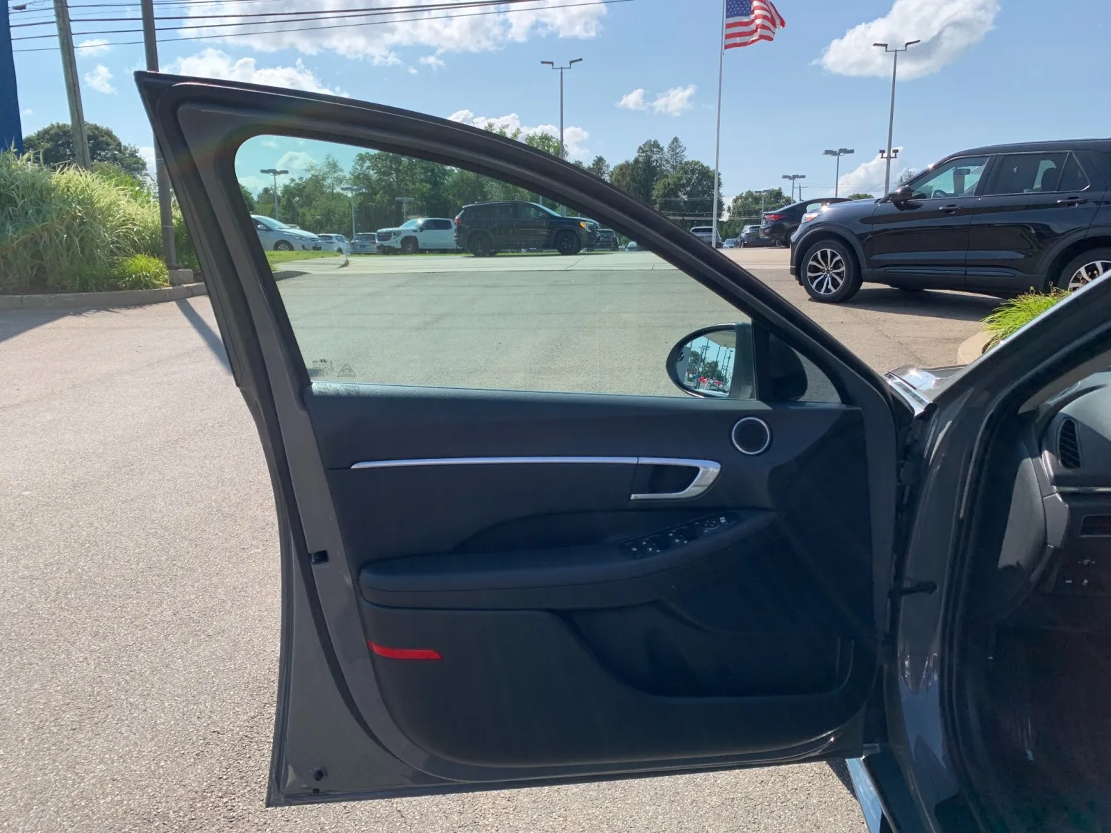 Hyundai Sonata photo 9