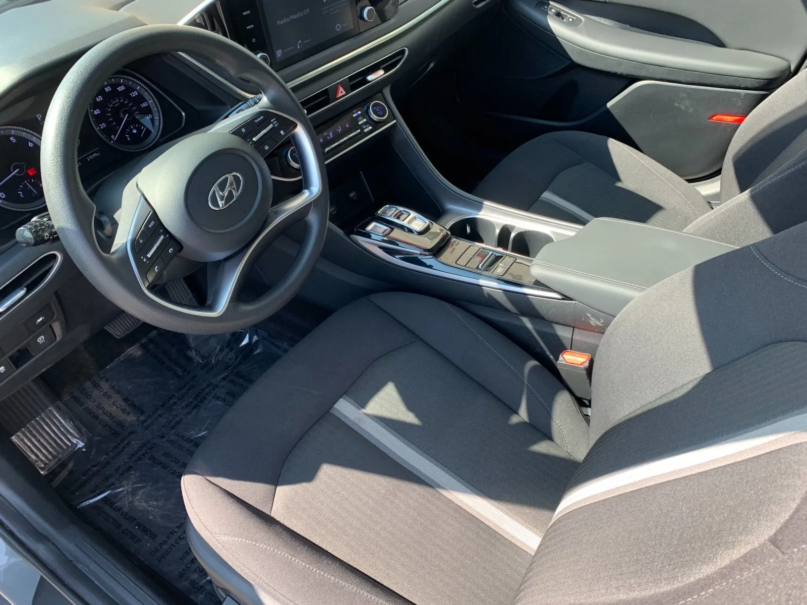 Hyundai Sonata photo 10