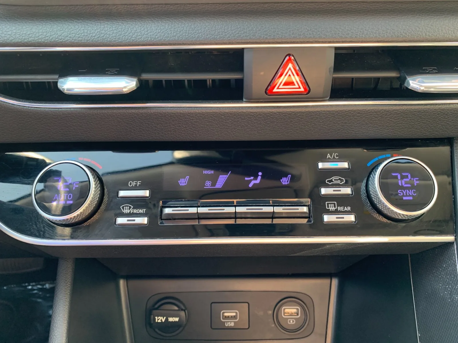 Hyundai Sonata photo 20