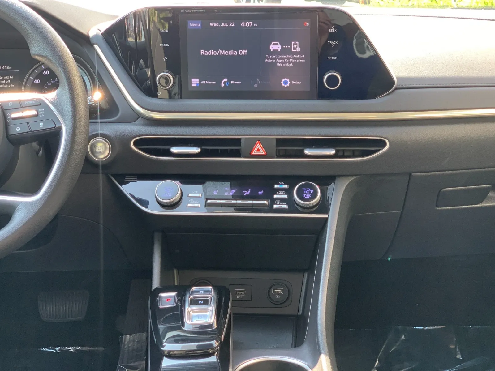 Hyundai Sonata photo 29