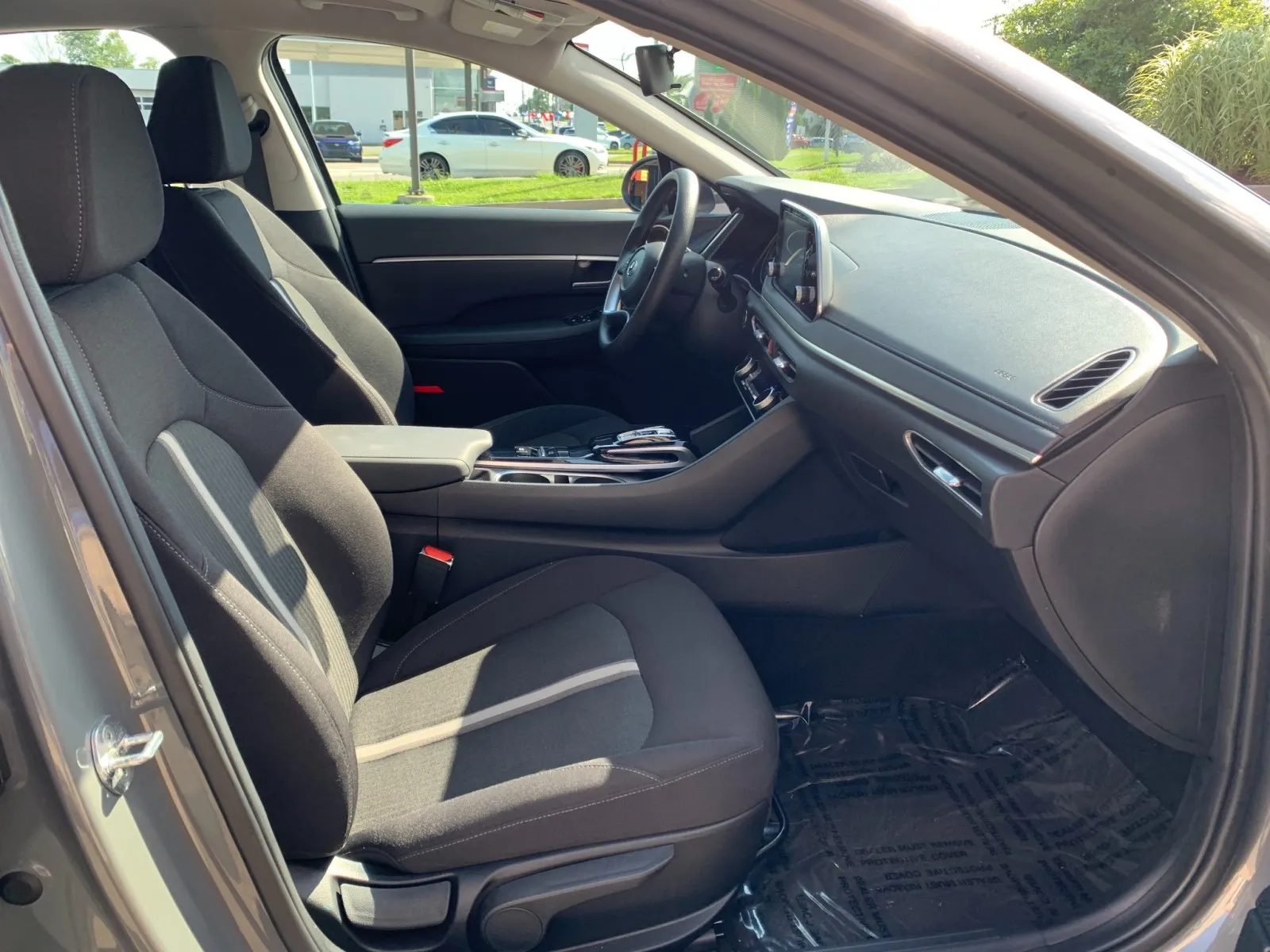 Hyundai Sonata photo 33