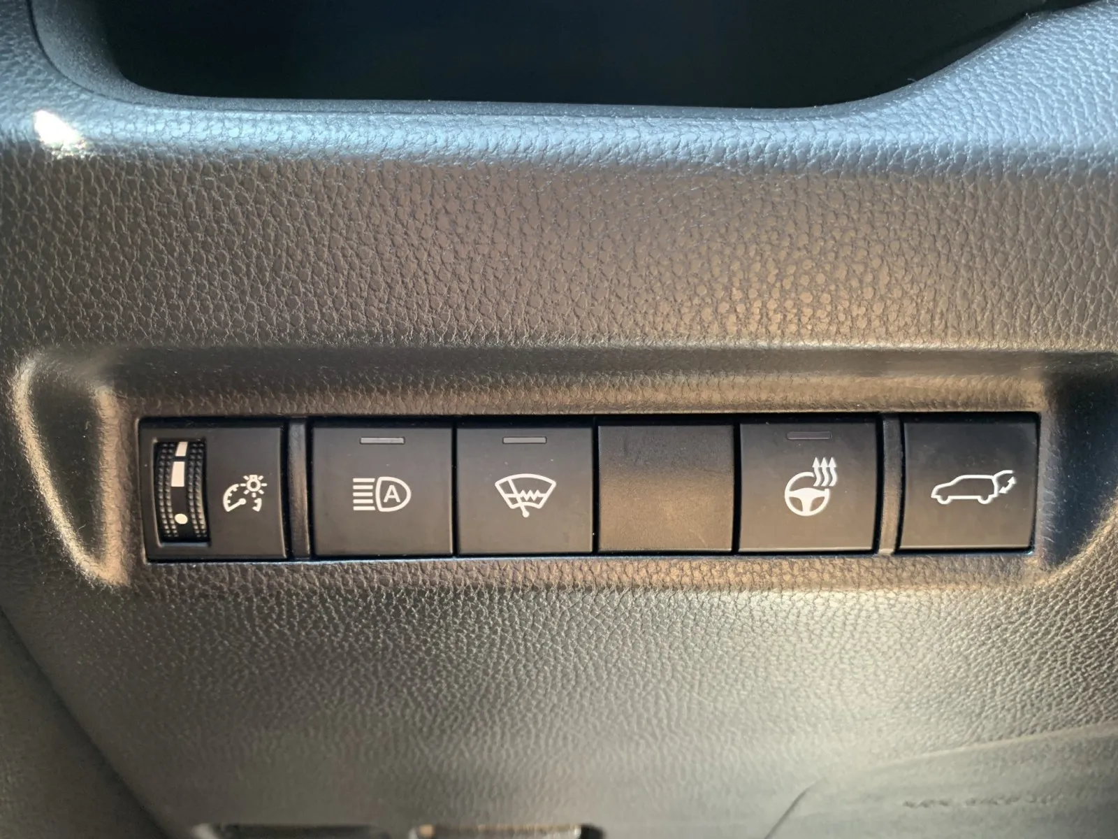 Toyota RAV4 photo 15