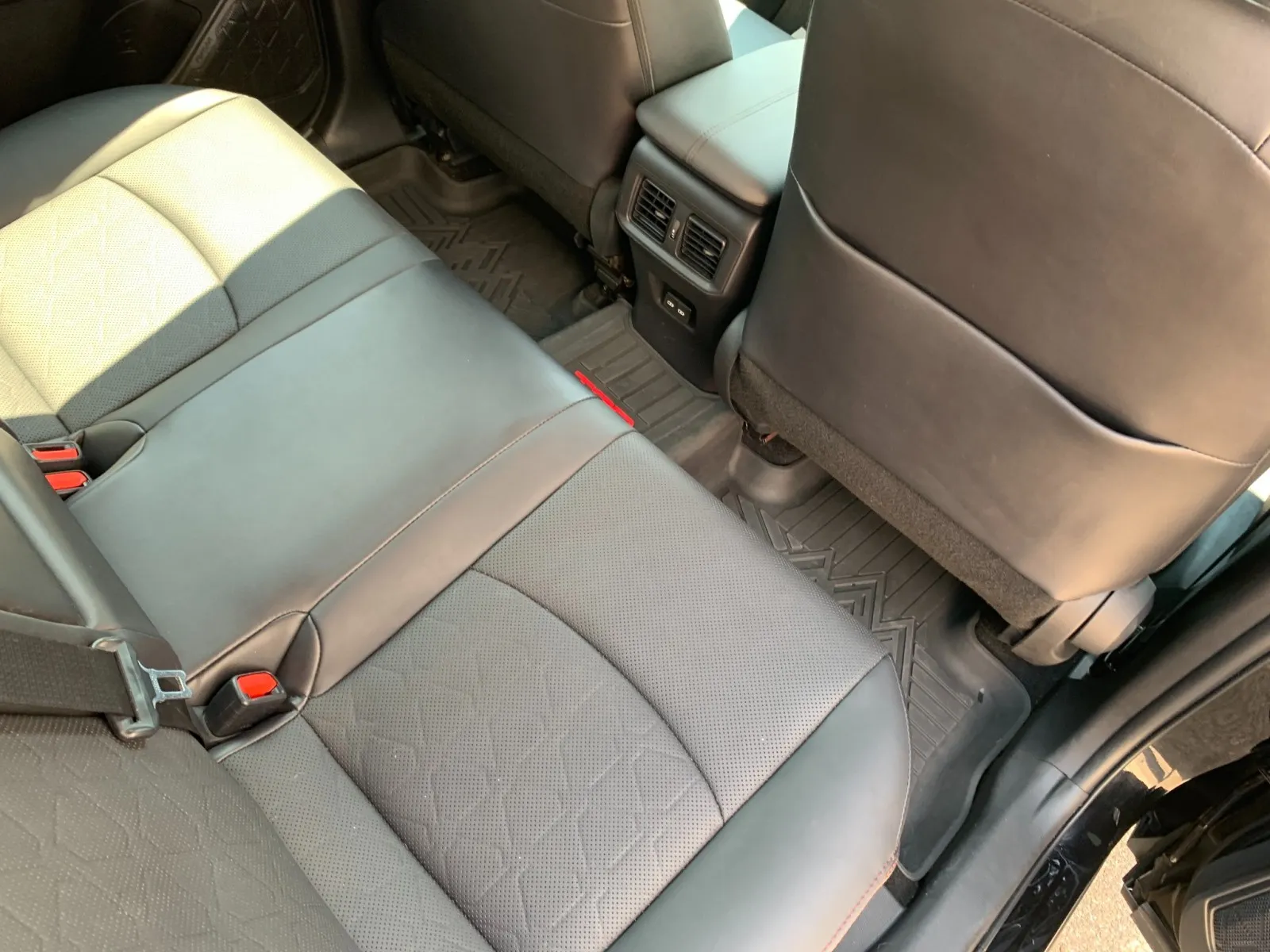 Toyota RAV4 photo 39