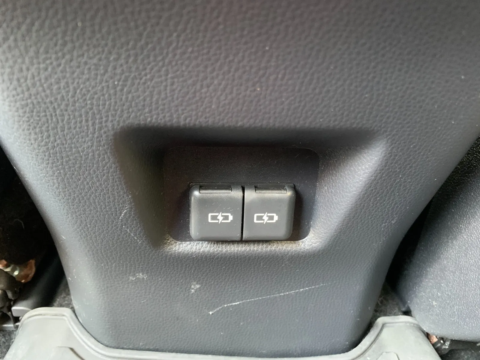 Toyota RAV4 photo 30