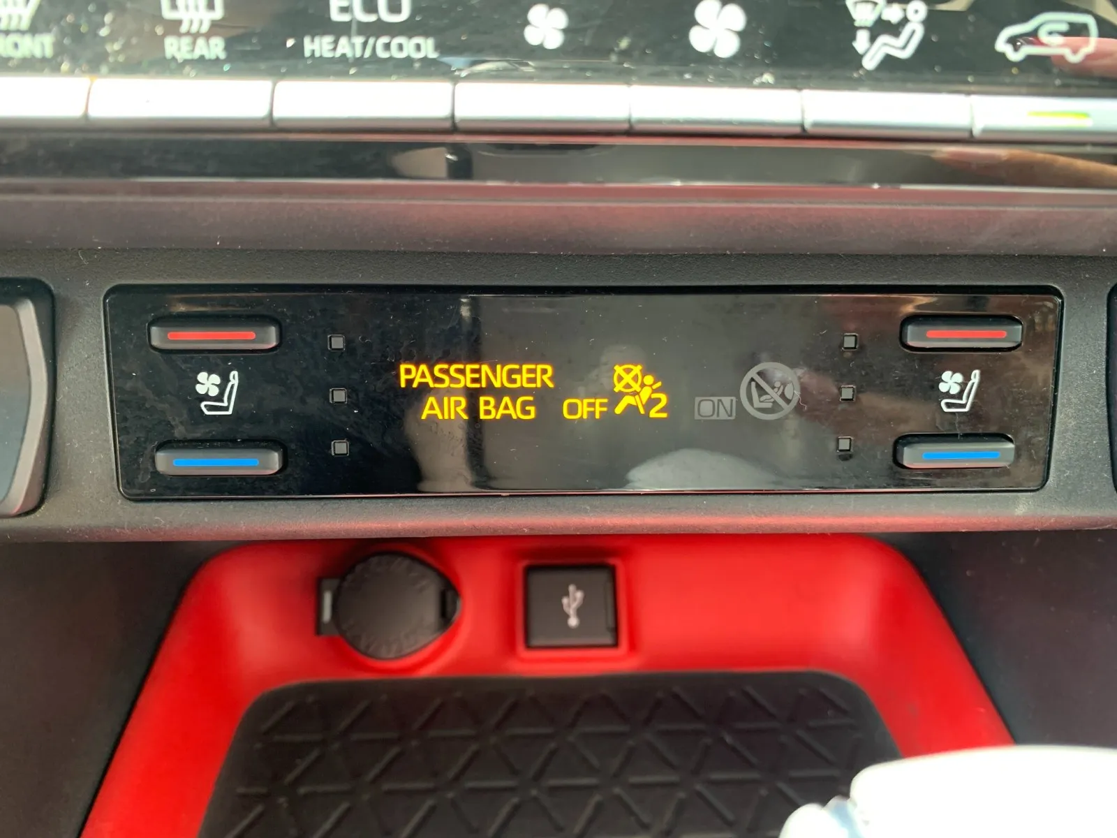 Toyota RAV4 photo 21