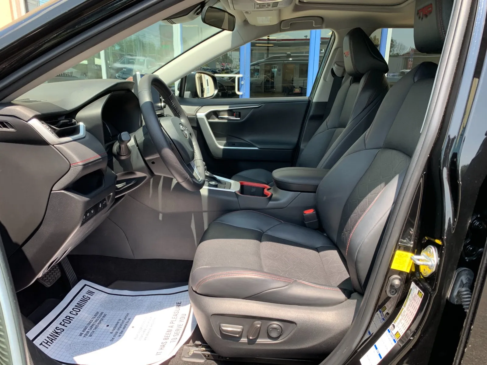 Toyota RAV4 photo 11