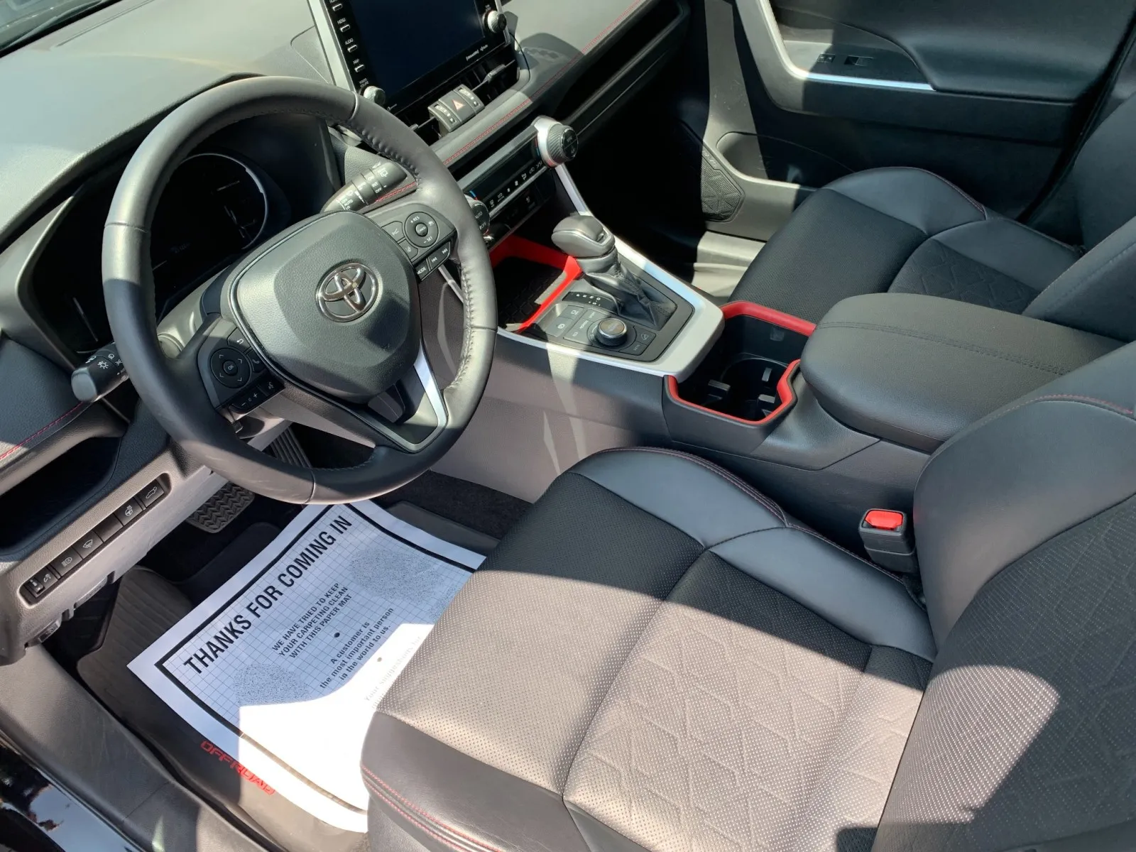 Toyota RAV4 photo 13