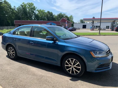 Another view of 2017 Volkswagen Jetta 1.4T SE for sale in Meriden, CT at Star Auto Sales