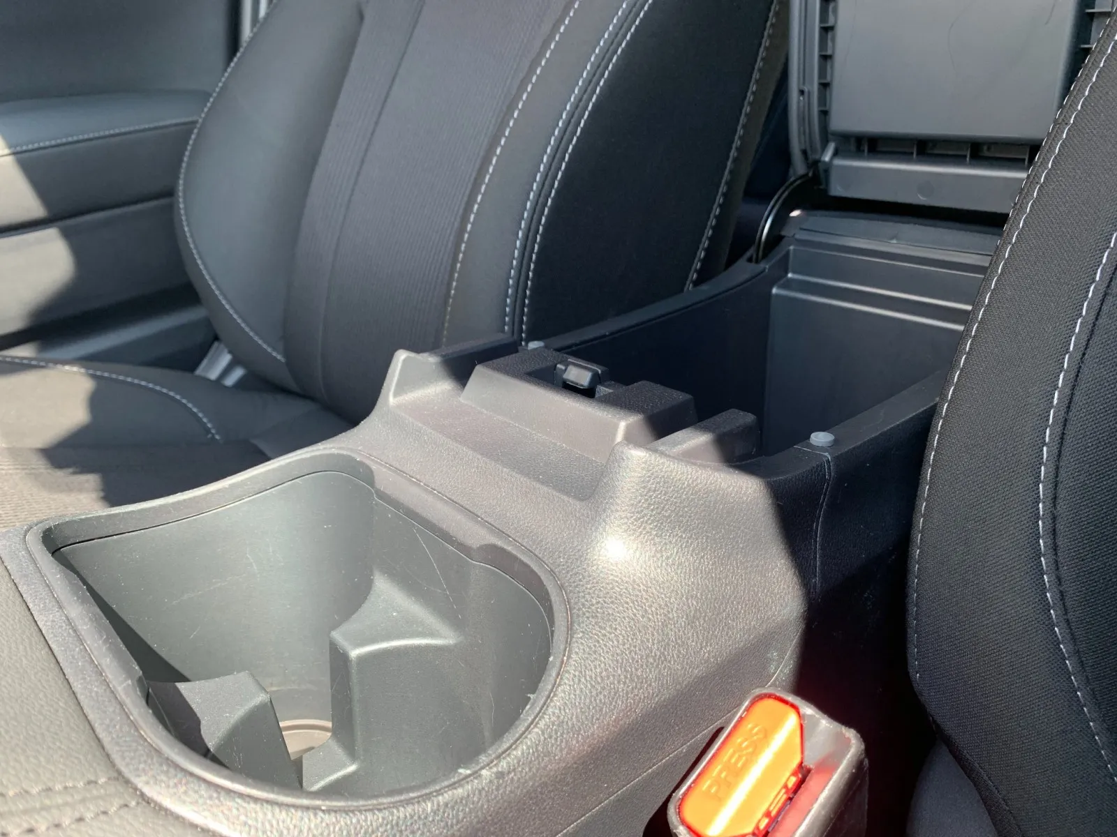 Subaru Legacy photo 24