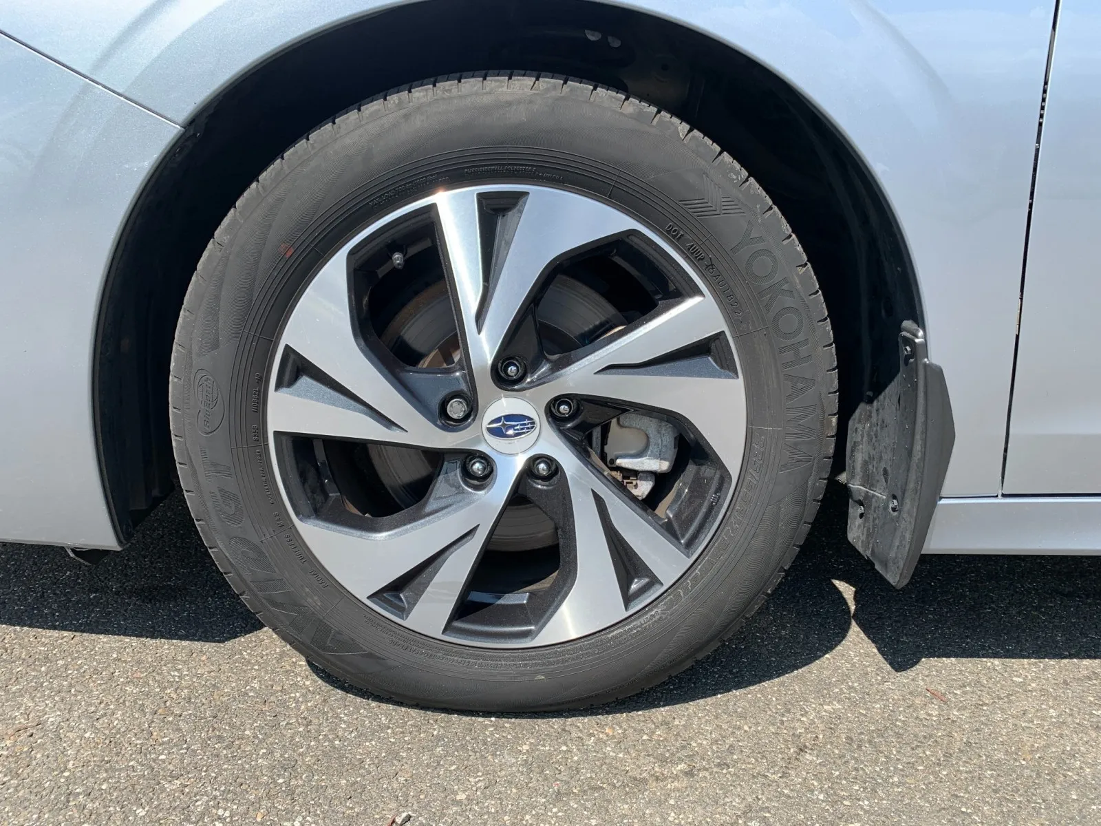 Subaru Legacy photo 40