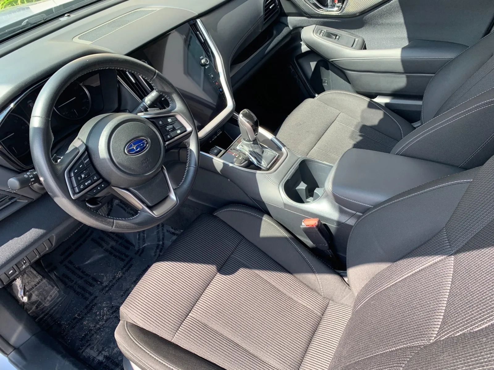 Subaru Legacy photo 12