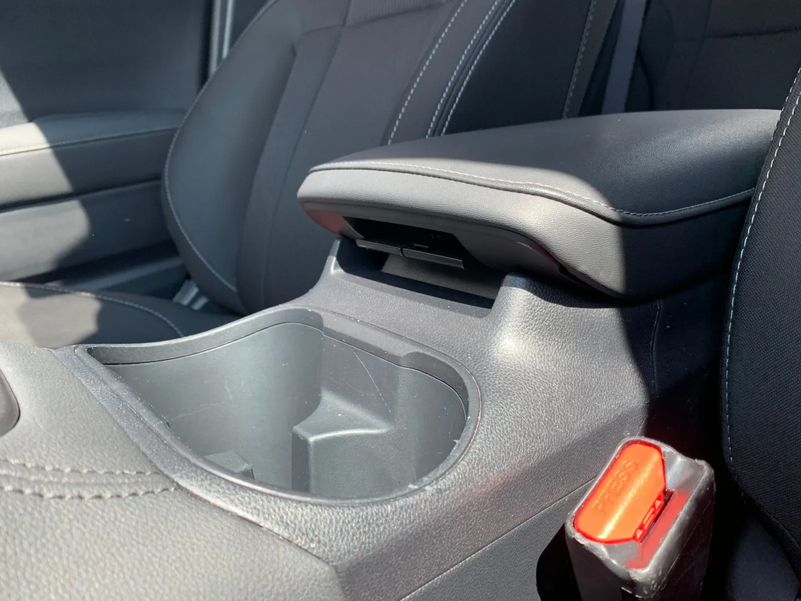 Subaru Legacy photo 22