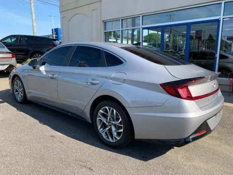 More photos of 2023 Hyundai Sonata SEL at Star Auto Sales, CT