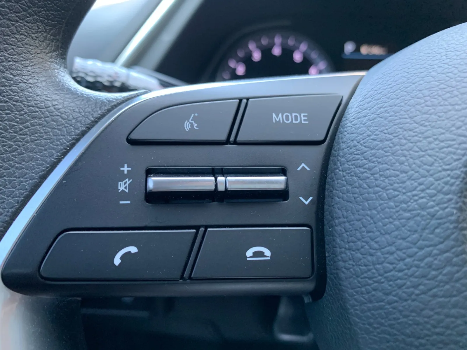 Hyundai Sonata photo 16