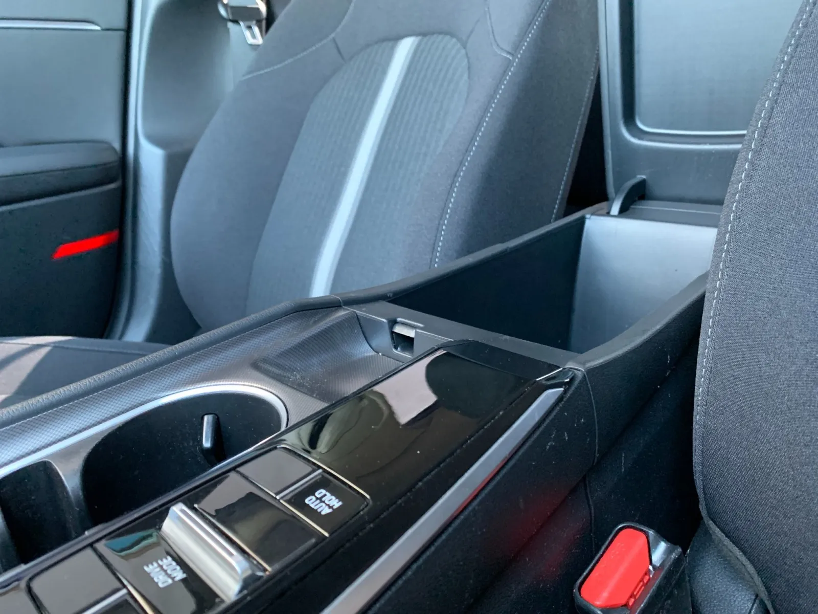 Hyundai Sonata photo 24
