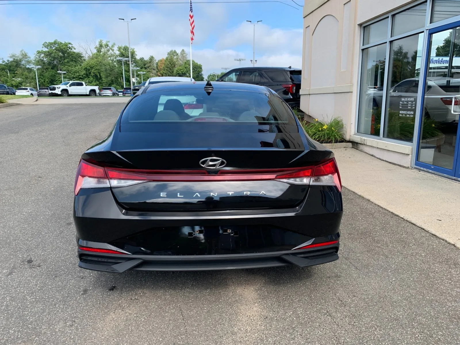 Hyundai Elantra photo 6
