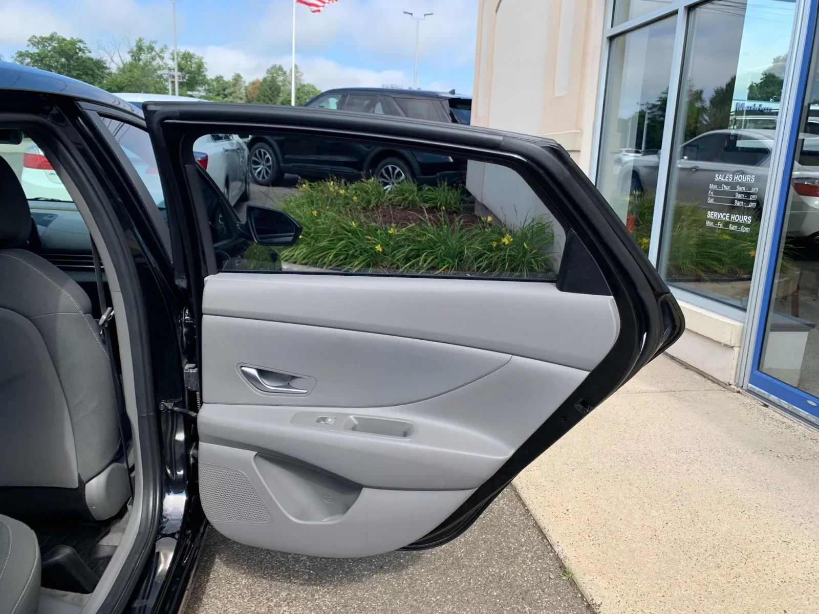 Hyundai Elantra photo 30